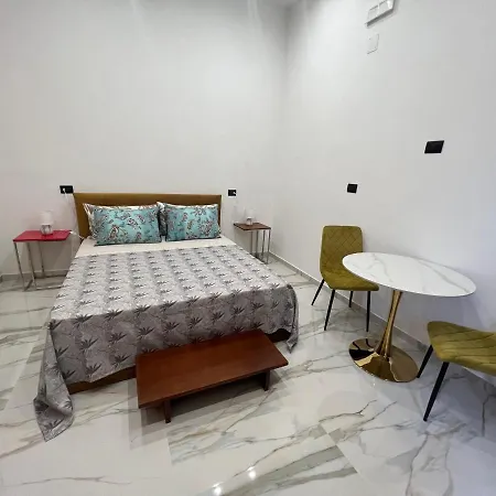 Handy Specus Séjour chez l'habitant Brindisi