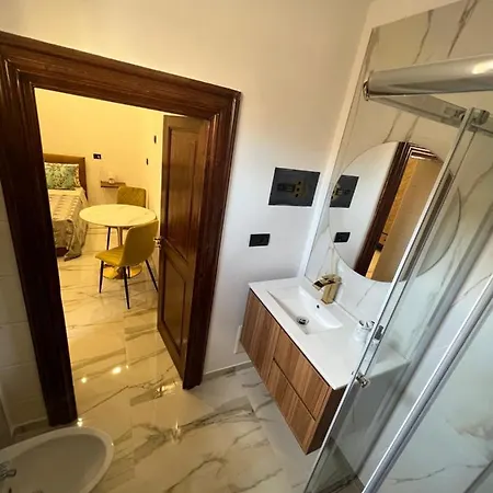 Handy Specus Μπρίντιζι